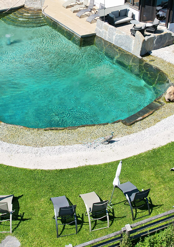 Pool Drohnenaufnahme
